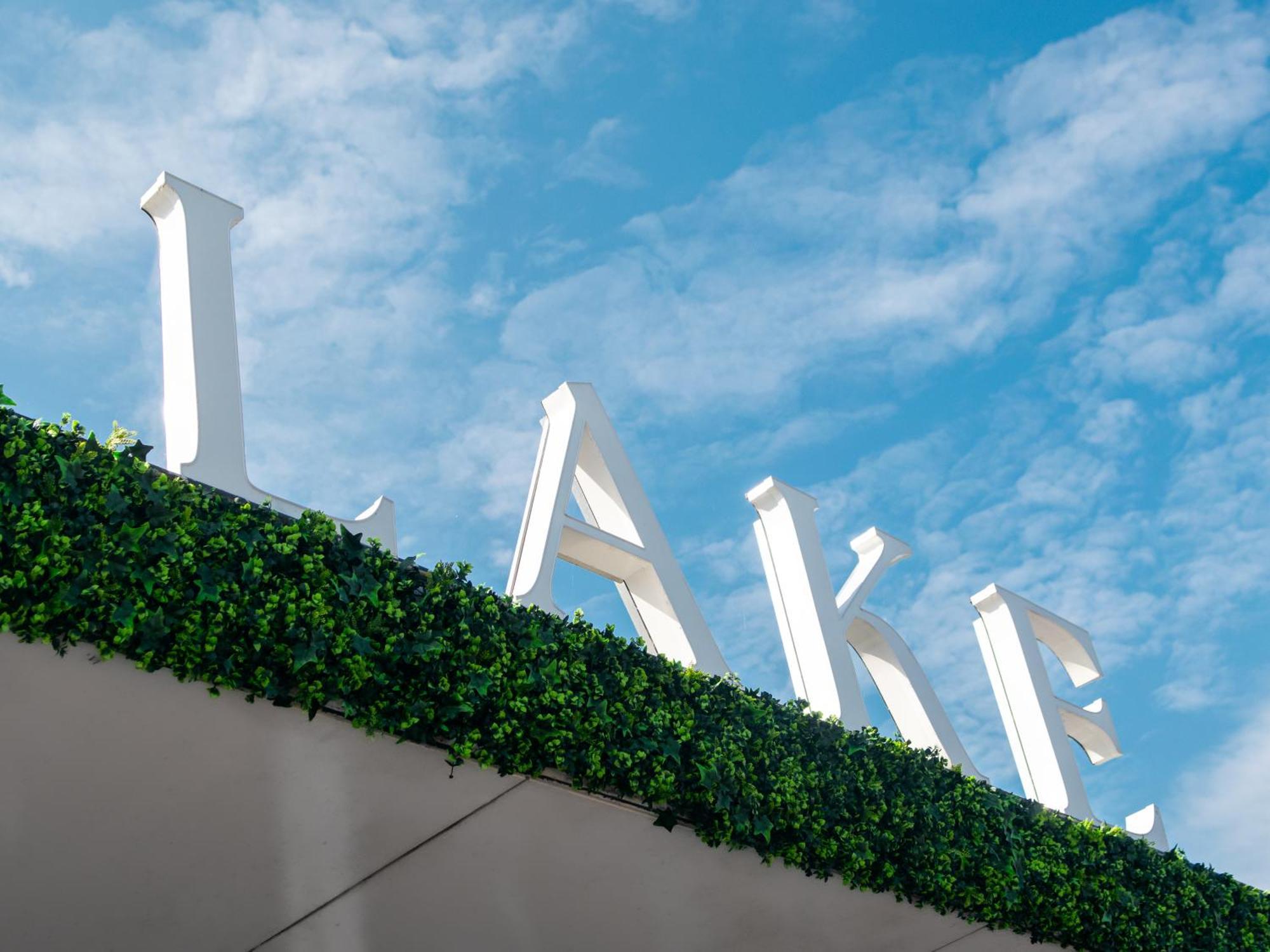 Amsterdam Lake Hotel Badhoevedorp Ngoại thất bức ảnh