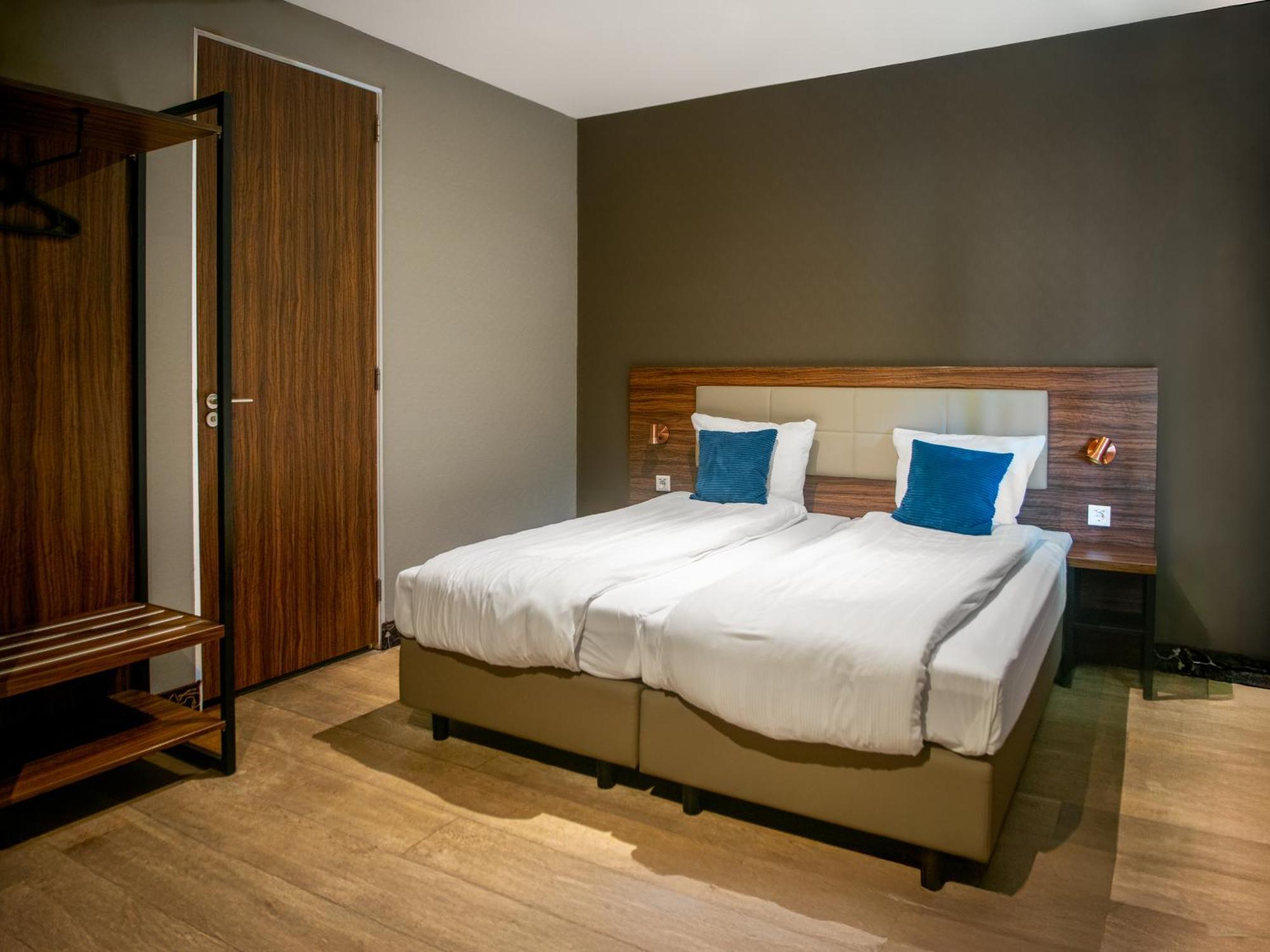 Amsterdam Lake Hotel Badhoevedorp Ngoại thất bức ảnh