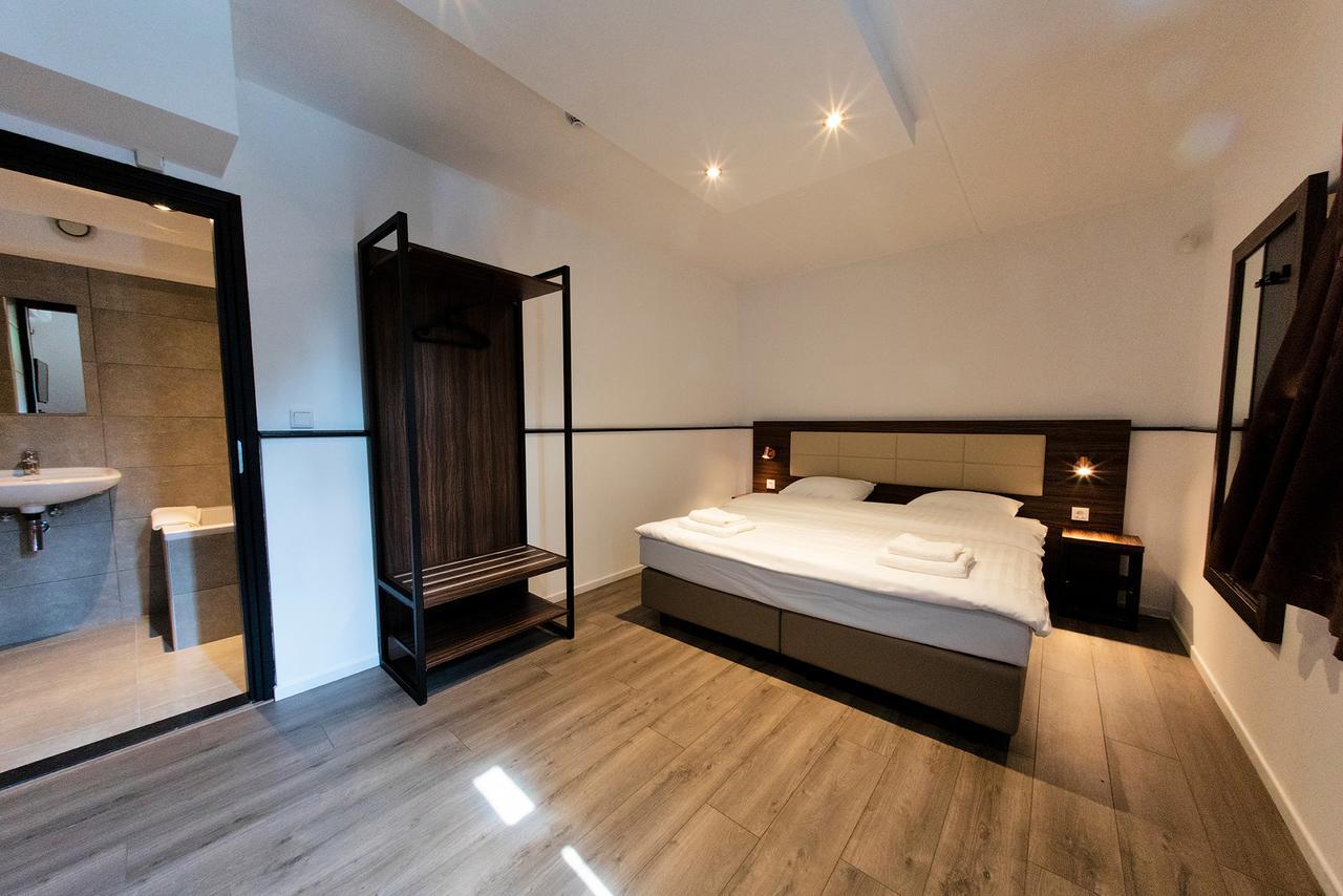 Amsterdam Lake Hotel Badhoevedorp Ngoại thất bức ảnh
