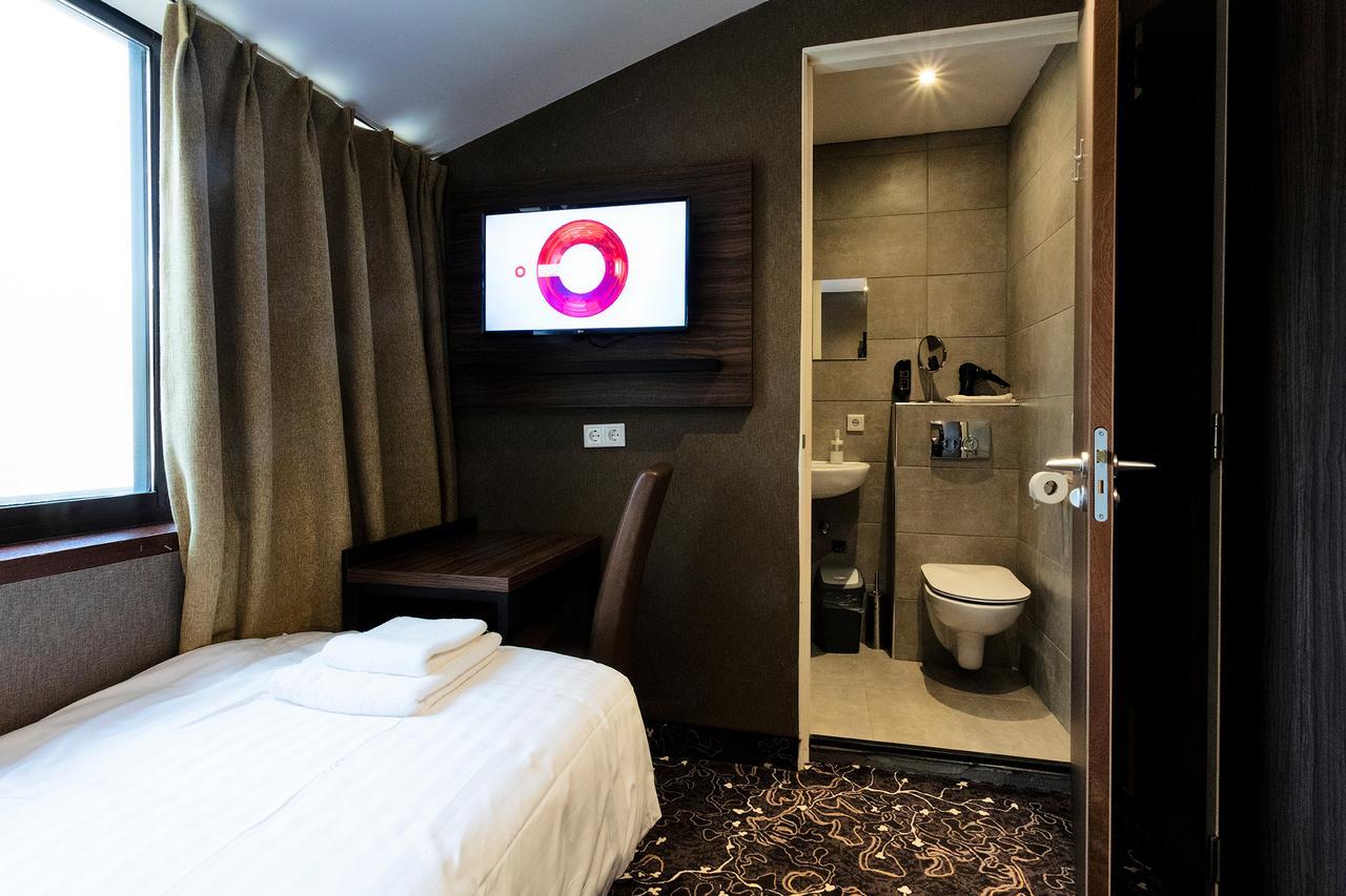 Amsterdam Lake Hotel Badhoevedorp Ngoại thất bức ảnh